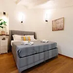 Corfiot Seaport Loft Apartamento Corfu (city)